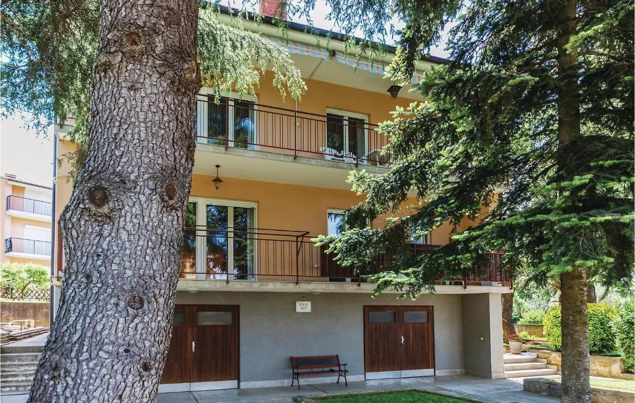 Amazing Apartment In Pula With Wifi